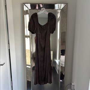 Elegant Brown Puff Sleeve Dress